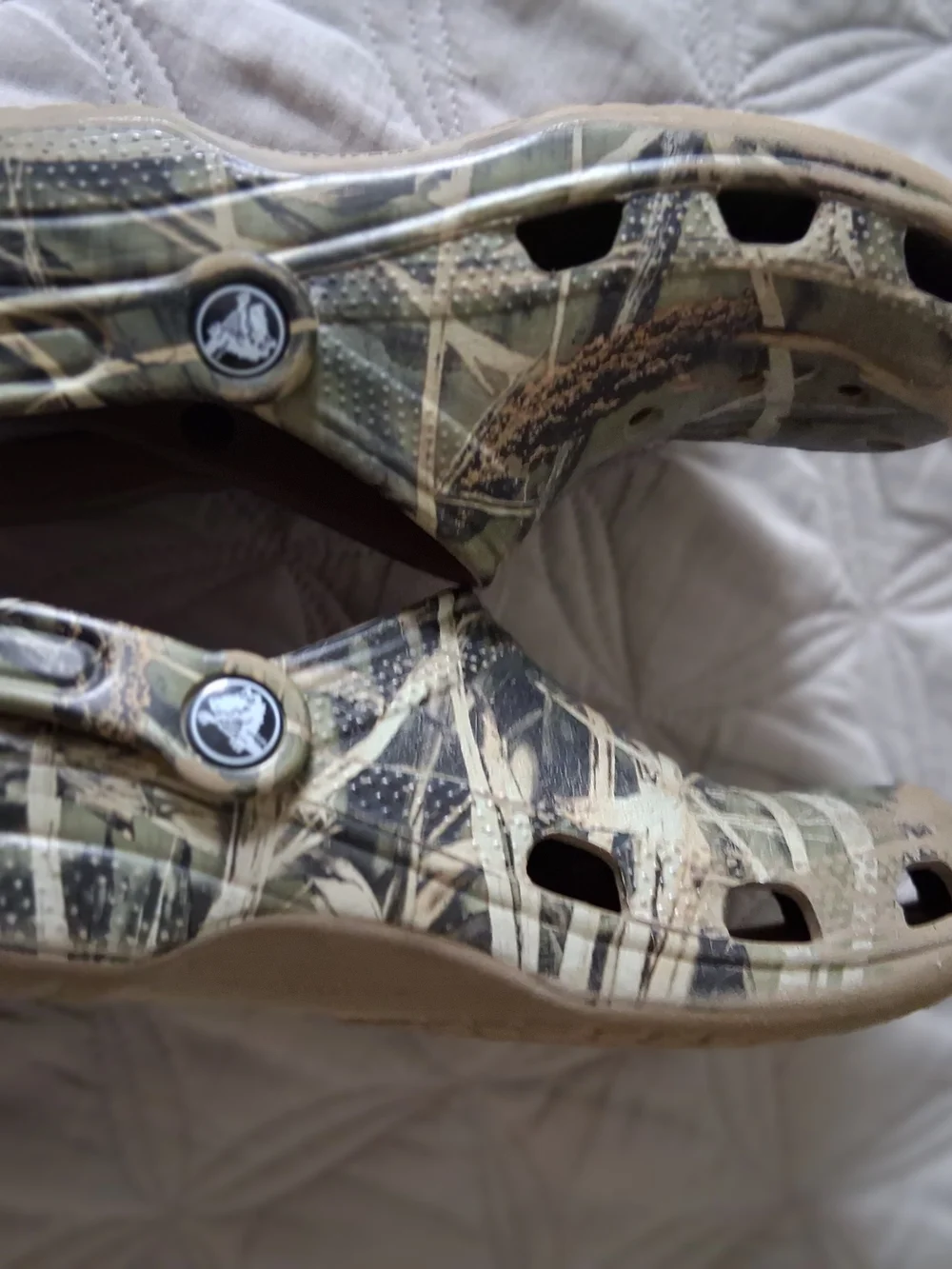 CROCS Kids Camo Slip-On sling back Clogs in Green and Brown size M3 W5